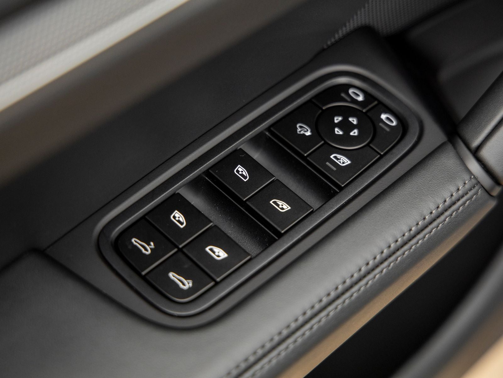 2026 Porsche Cayenne AWD