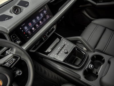 2026 Porsche Cayenne AWD