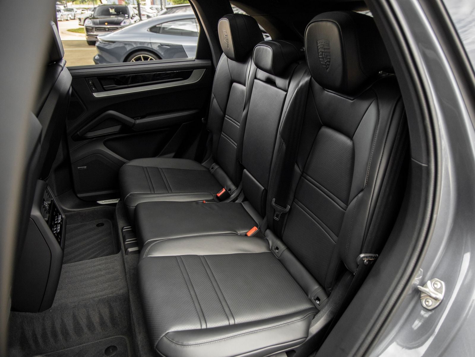 2026 Porsche Cayenne AWD