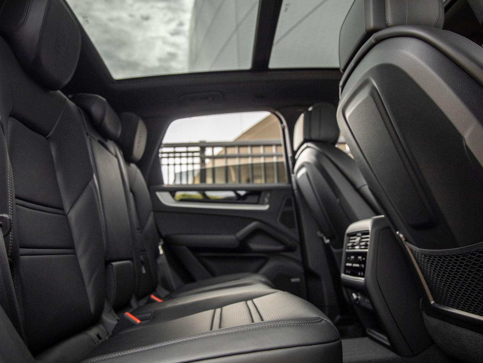 2026 Porsche Cayenne AWD