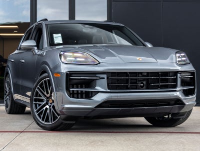 2026 Porsche Cayenne AWD