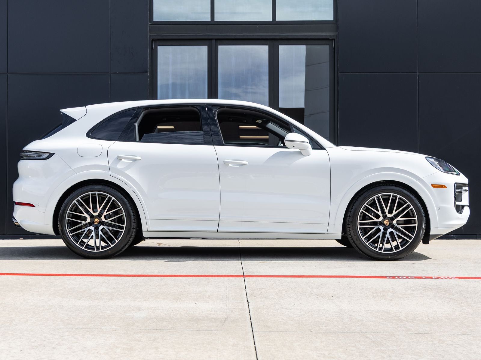 2026 Porsche Cayenne AWD