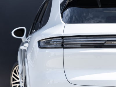 2026 Porsche Cayenne AWD