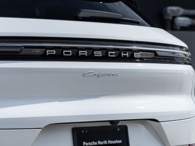 2026 Porsche Cayenne AWD