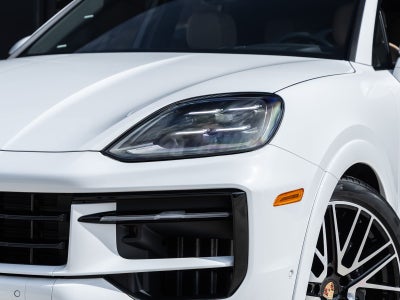 2026 Porsche Cayenne AWD