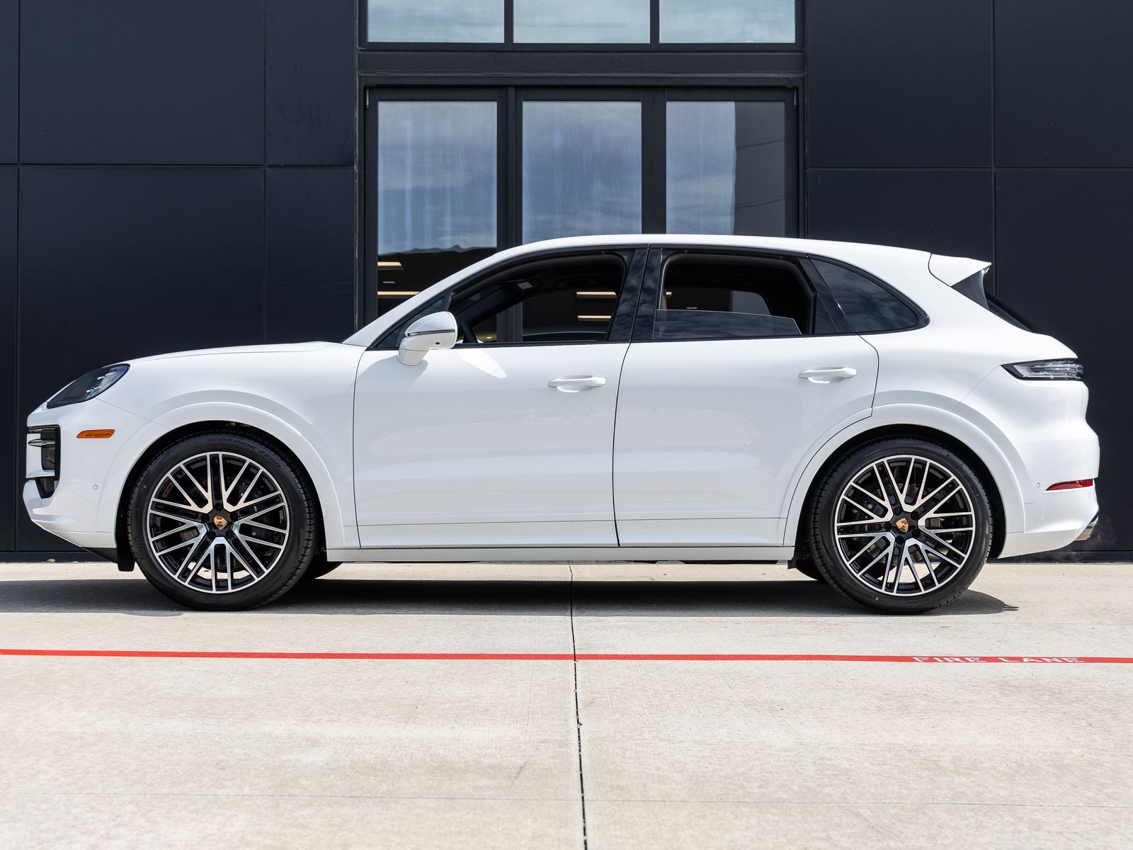 2026 Porsche Cayenne AWD