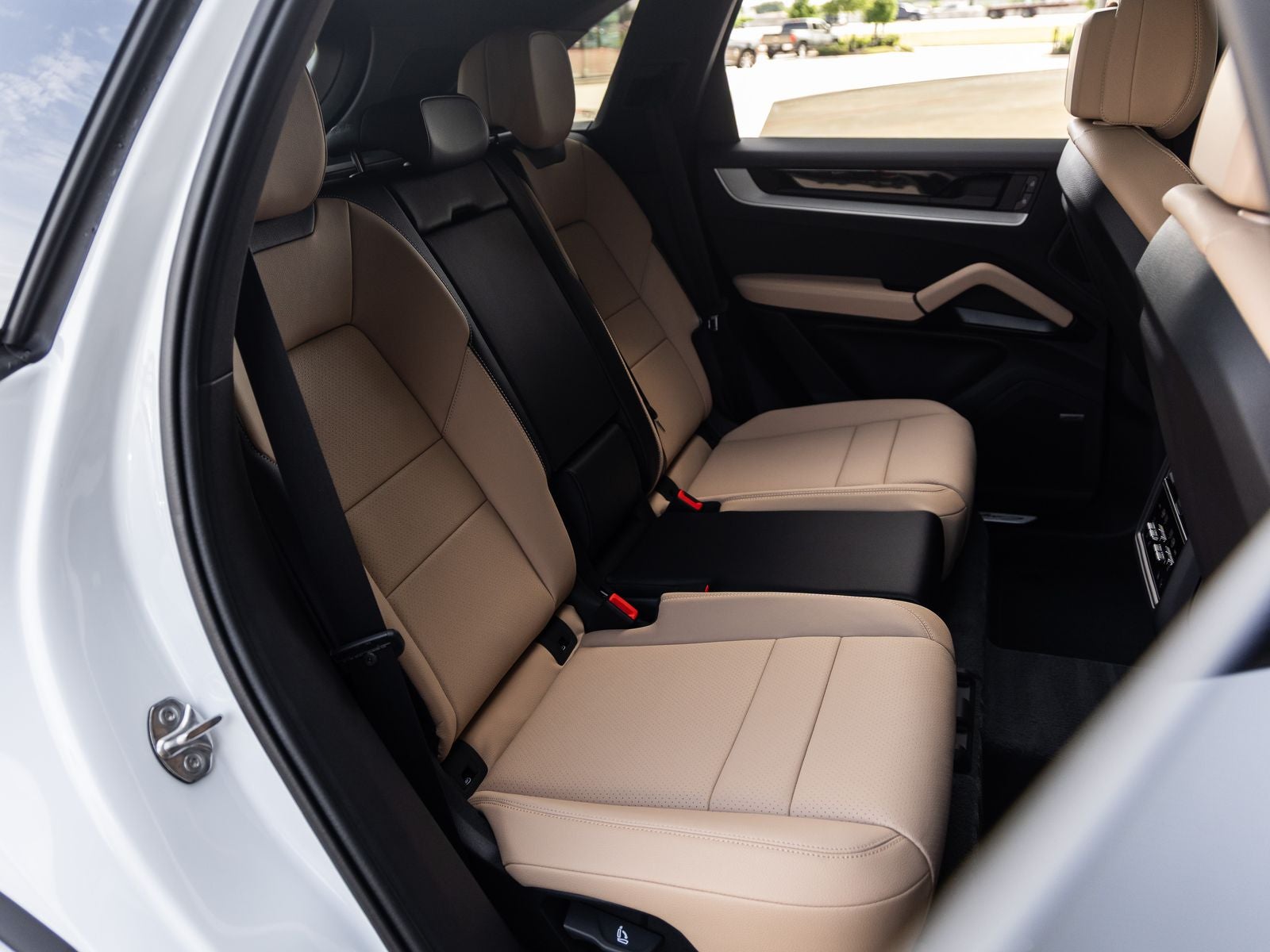 2026 Porsche Cayenne AWD