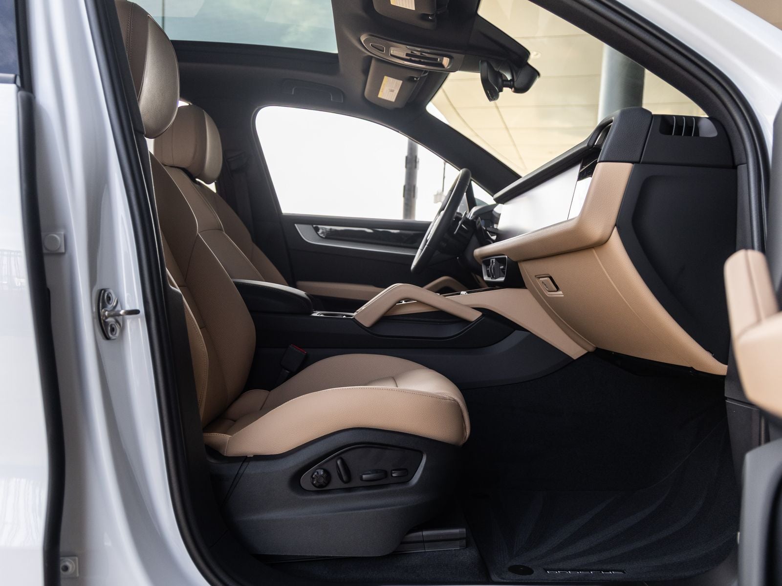 2026 Porsche Cayenne AWD