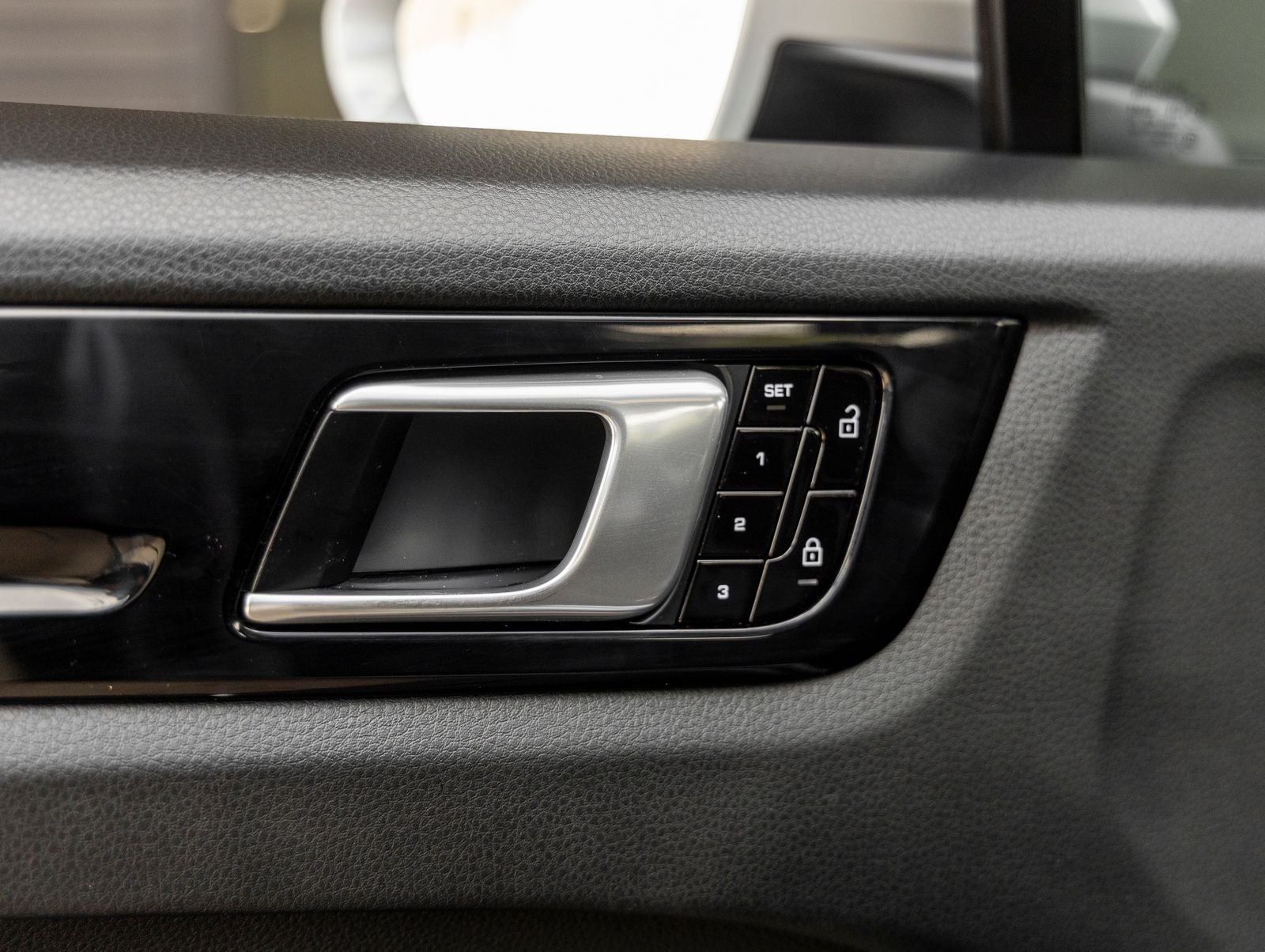 2020 Porsche Cayenne Cayenne