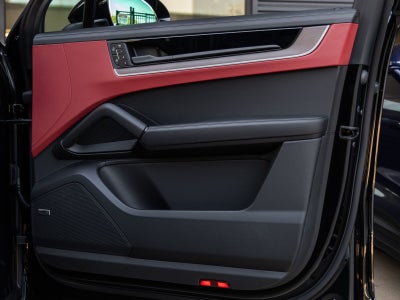 2026 Porsche Cayenne AWD