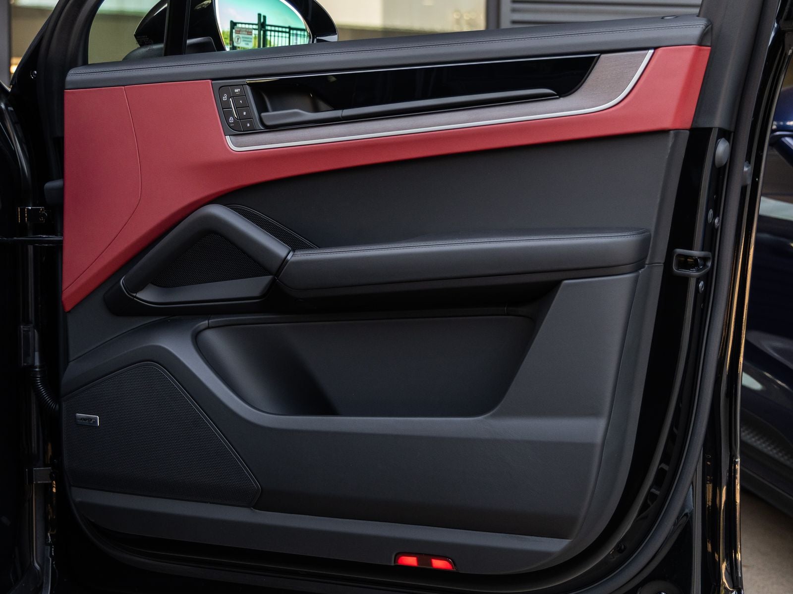 2026 Porsche Cayenne AWD