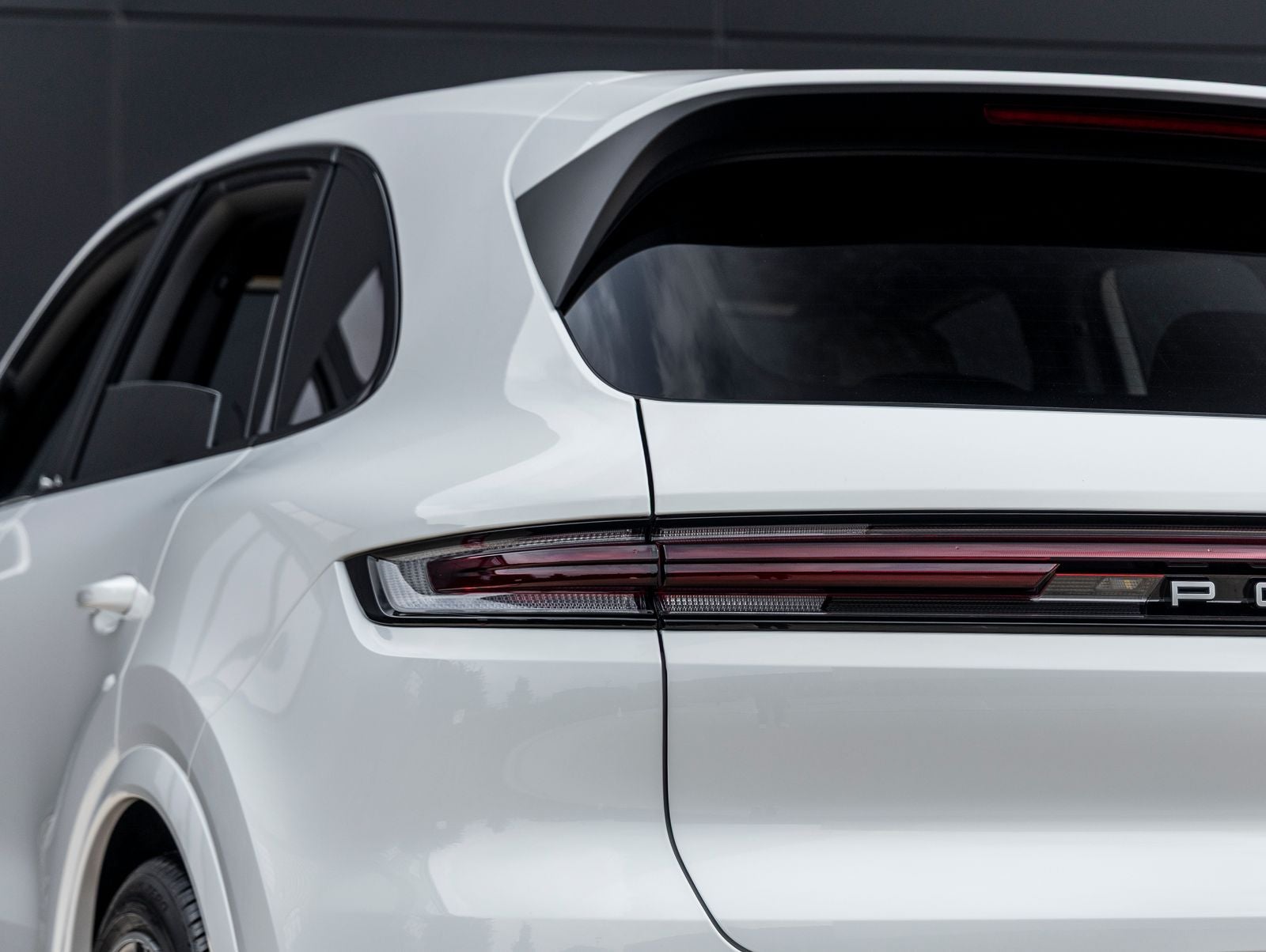 2026 Porsche Cayenne AWD