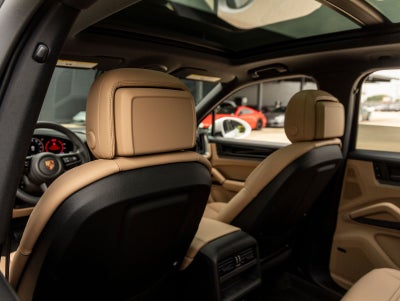 2026 Porsche Cayenne AWD