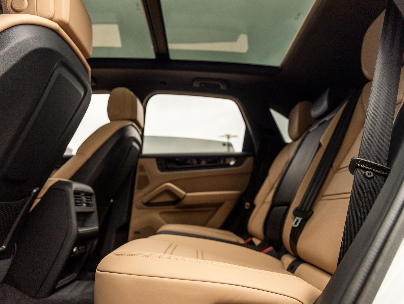 2026 Porsche Cayenne AWD