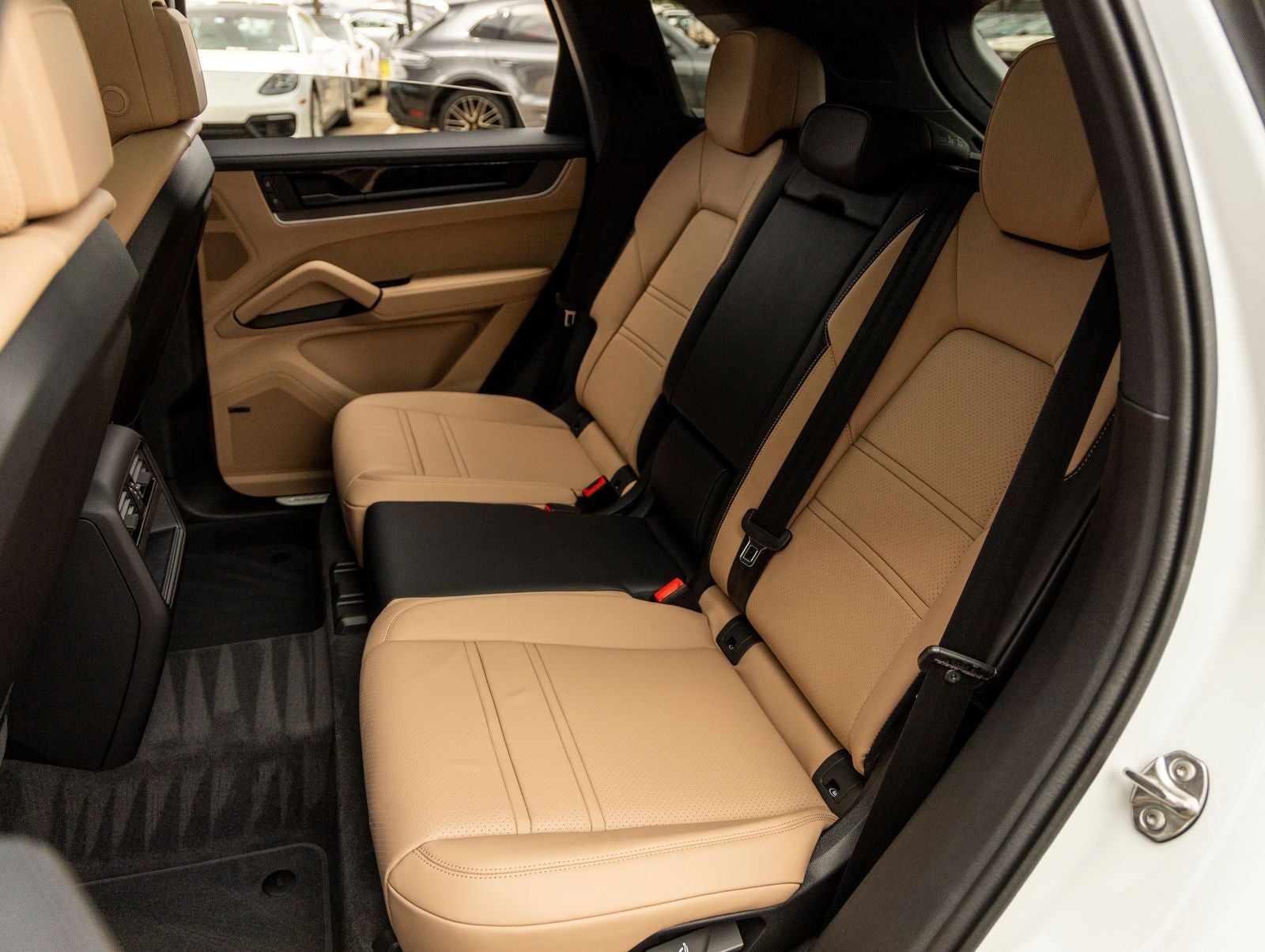 2026 Porsche Cayenne AWD