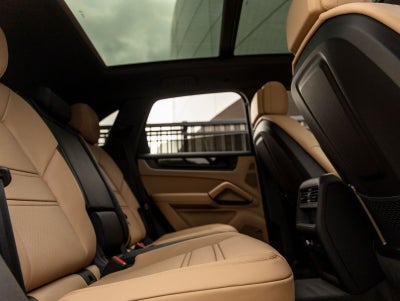2026 Porsche Cayenne AWD