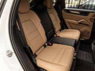 2026 Porsche Cayenne AWD