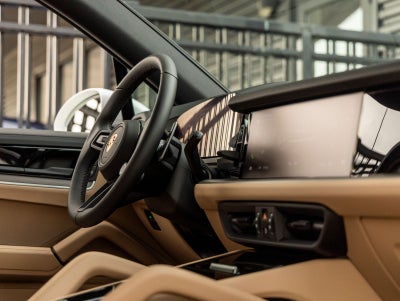 2026 Porsche Cayenne AWD