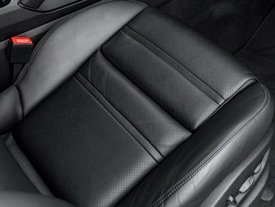 2023 Porsche Cayenne Base