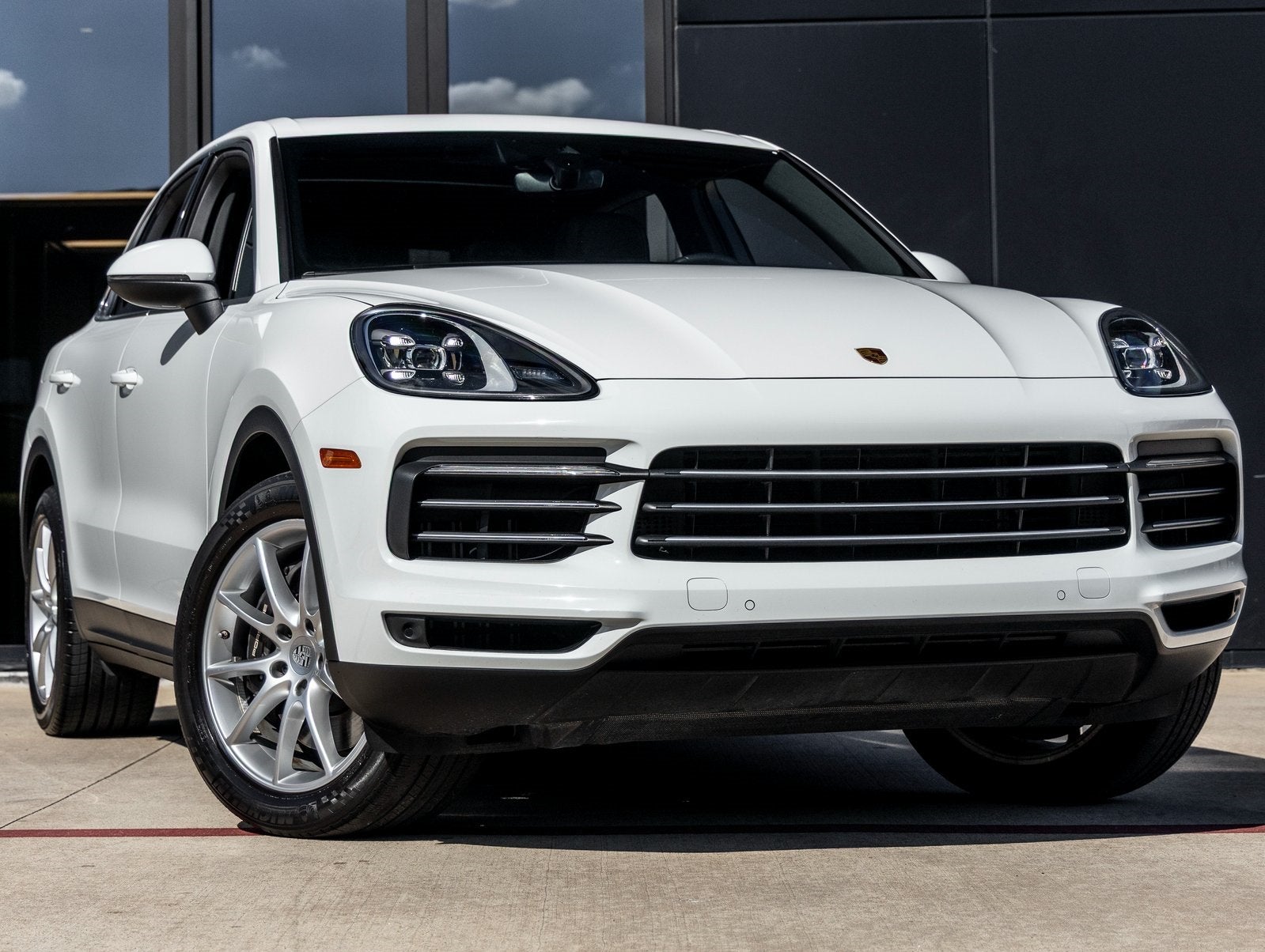 2023 Porsche Cayenne Base
