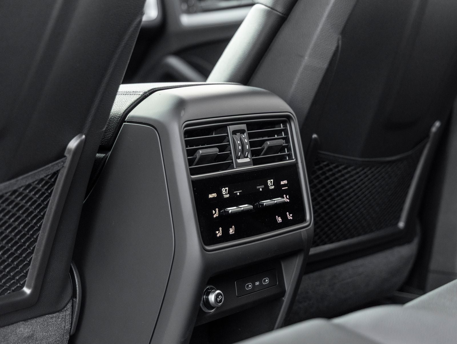 2026 Porsche Cayenne AWD