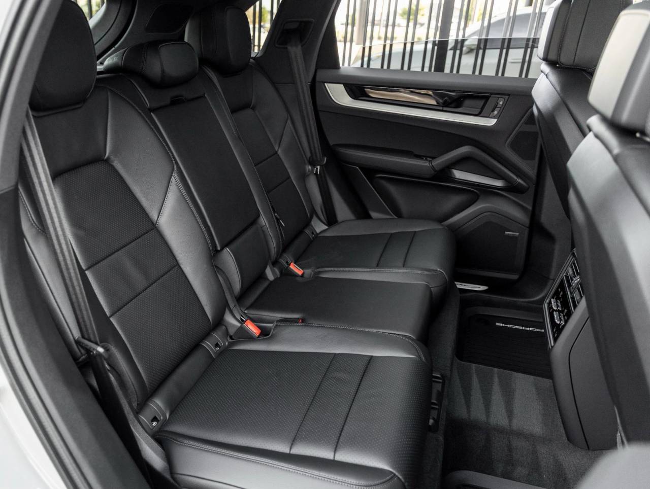 2026 Porsche Cayenne AWD