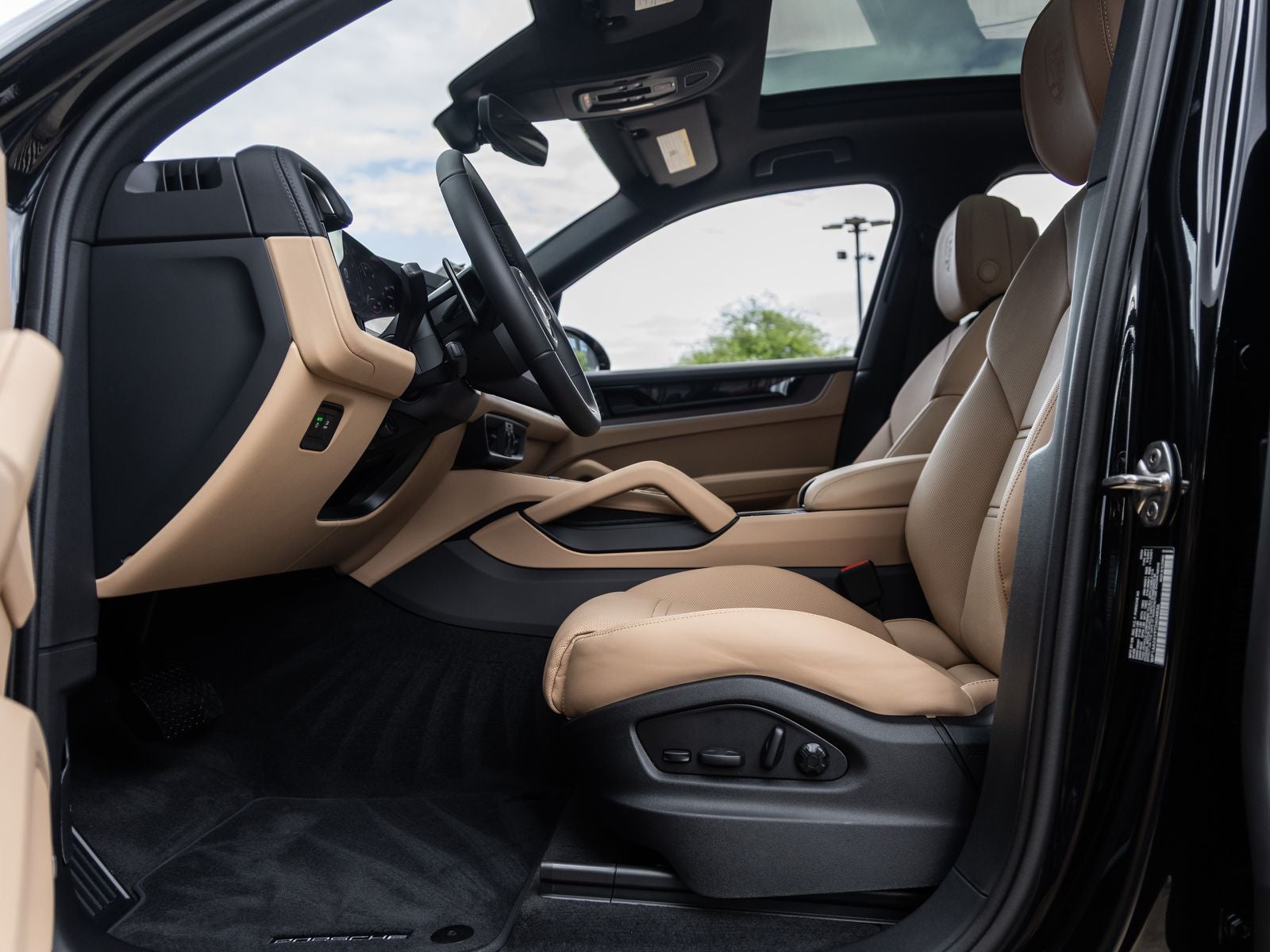 2026 Porsche Cayenne AWD