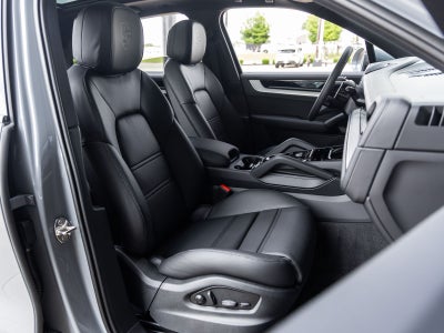 2026 Porsche Cayenne AWD