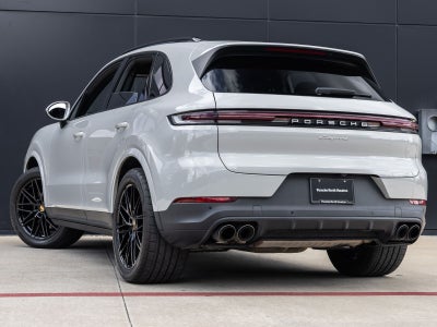 2024 Porsche Cayenne AWD