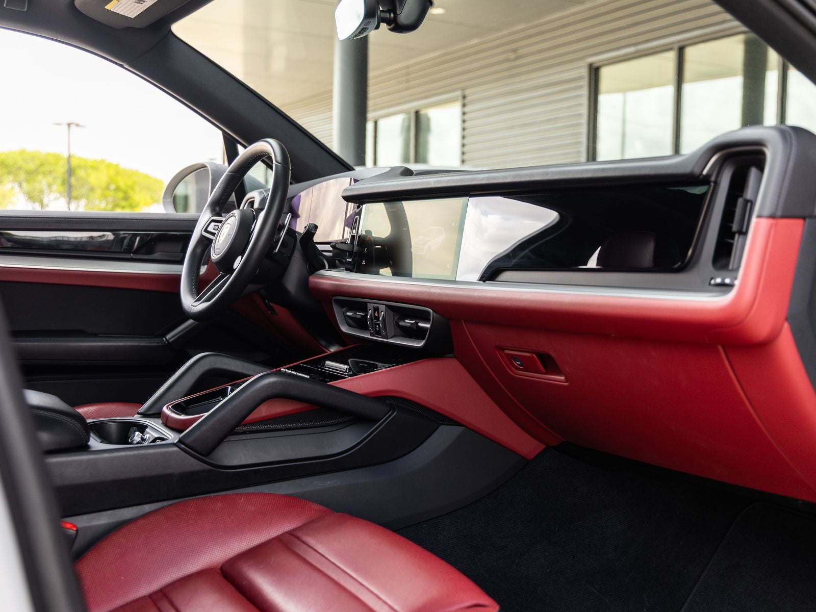 2024 Porsche Cayenne AWD