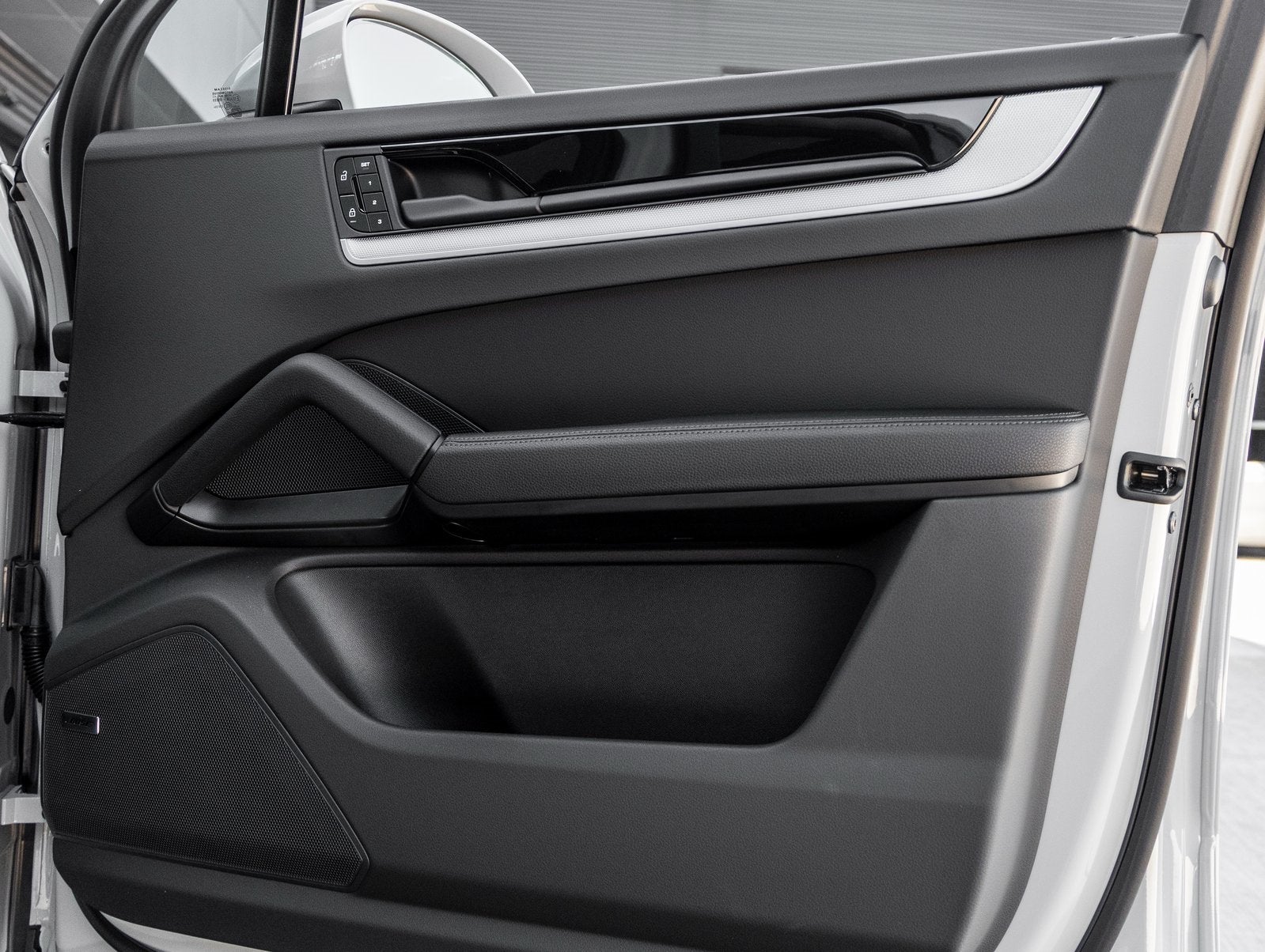 2025 Porsche Cayenne Cayenne