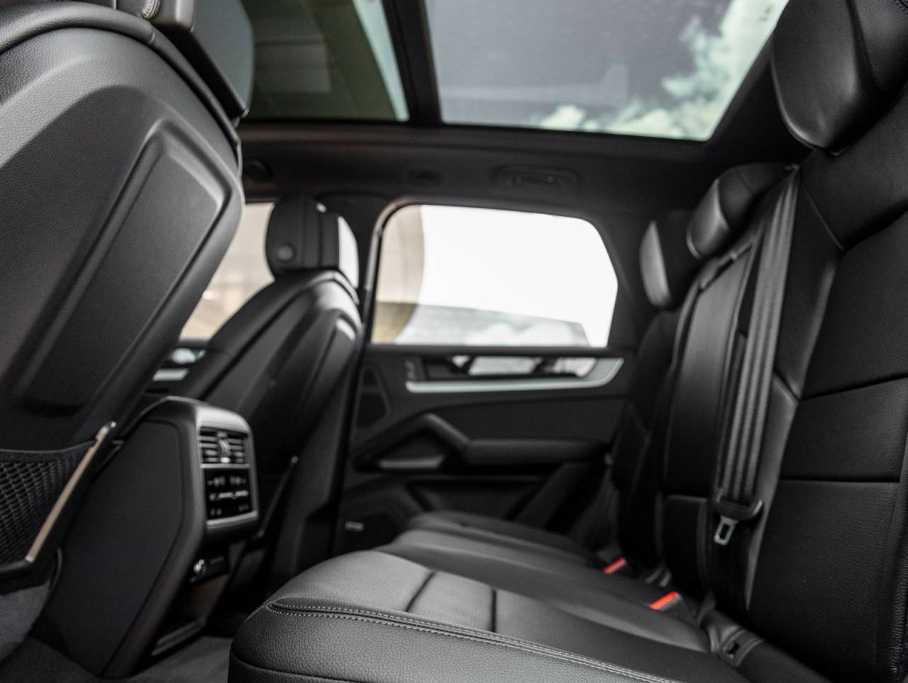 2025 Porsche Cayenne Cayenne