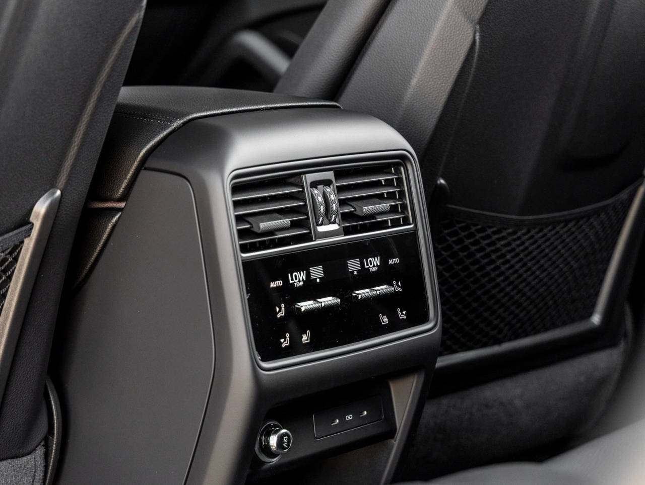 2025 Porsche Cayenne Cayenne