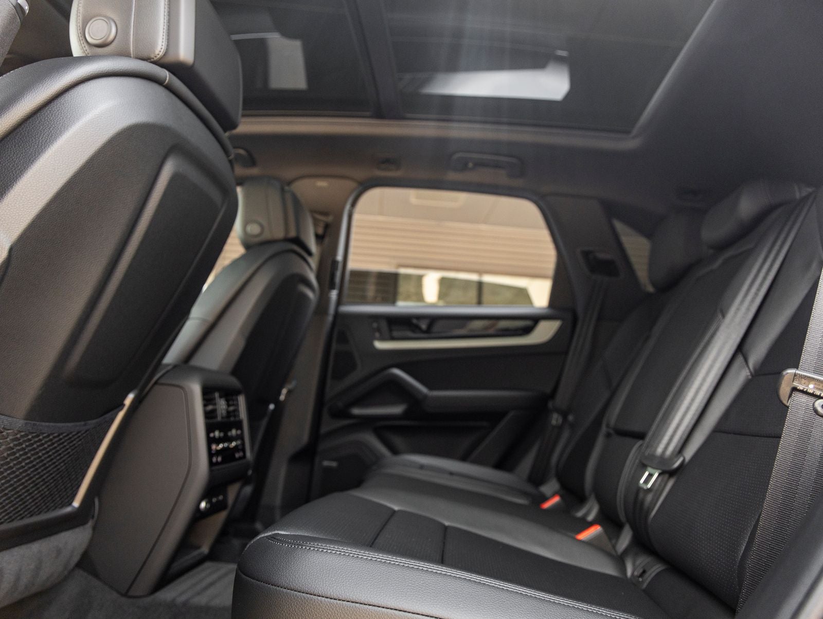 2026 Porsche Cayenne AWD