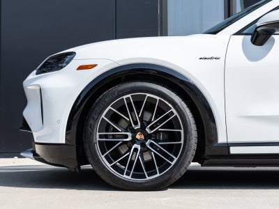 2026 Porsche Cayenne Cayenne Electric