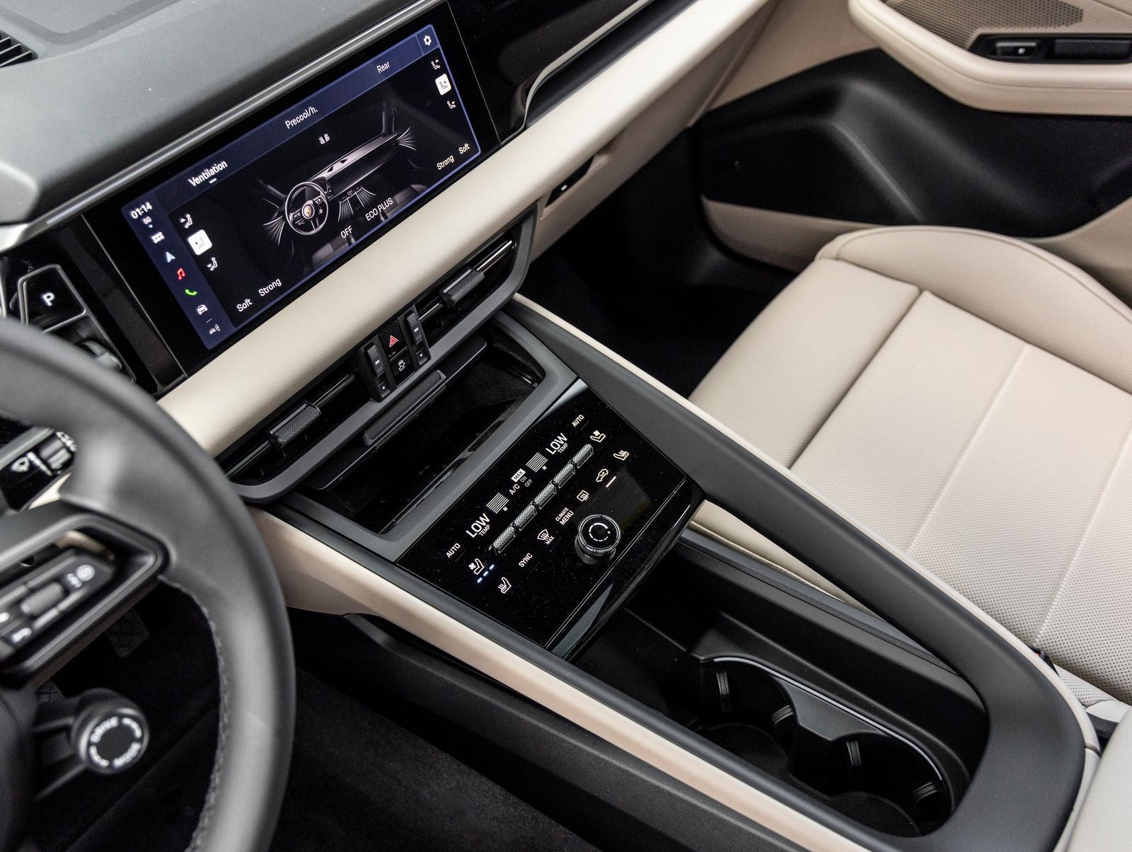 2025 Porsche Macan 4 Electric