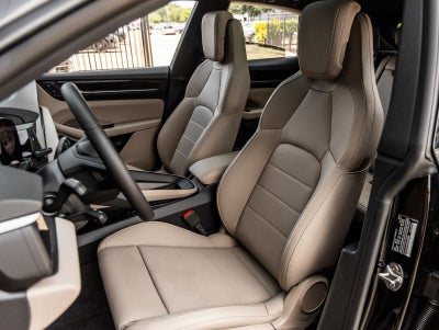 2025 Porsche Macan 4 Electric