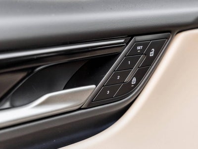 2025 Porsche Macan Electric Macan 4 Electric