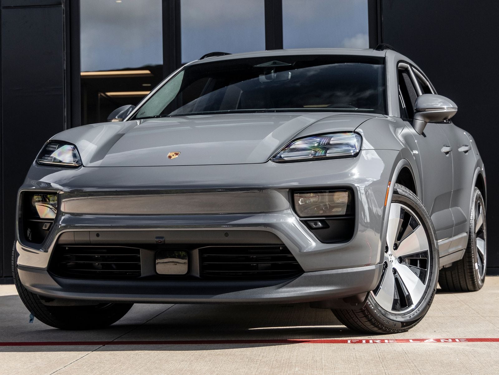 2026 Porsche Macan Macan 4 Electric