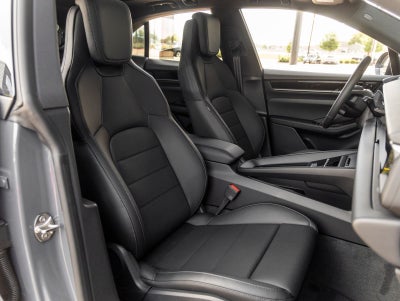 2026 Porsche Macan Macan 4 Electric