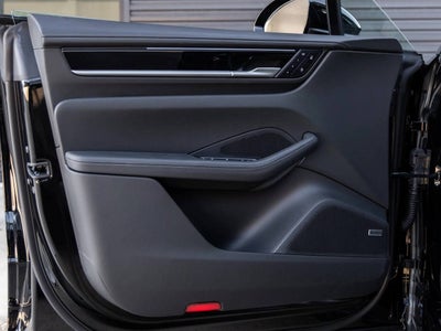 2025 Porsche Macan Electric Macan 4 Electric