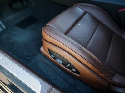 2025 Porsche Macan 4 Electric