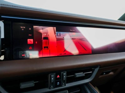 2025 Porsche Macan 4 Electric