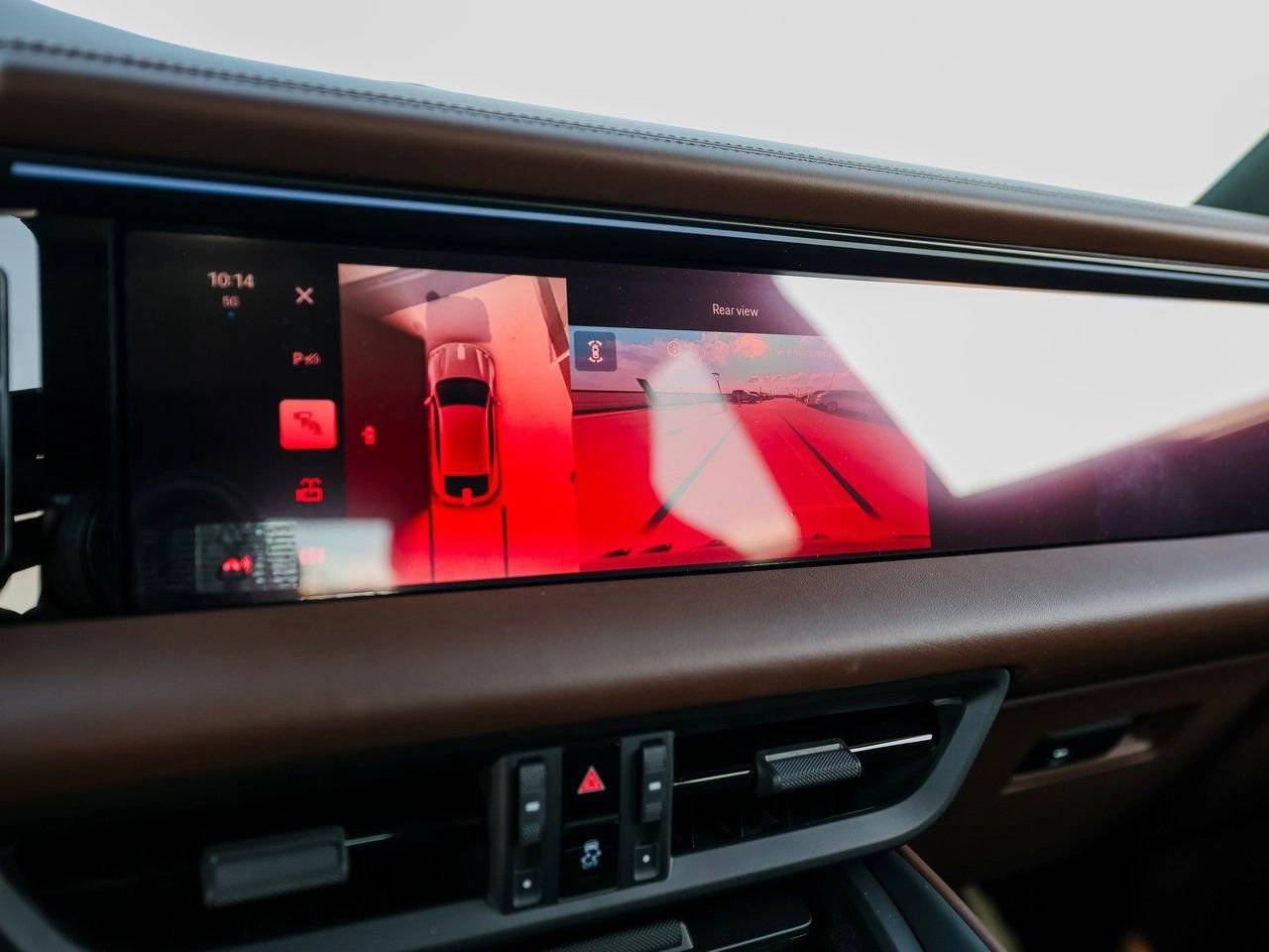 2025 Porsche Macan 4 Electric