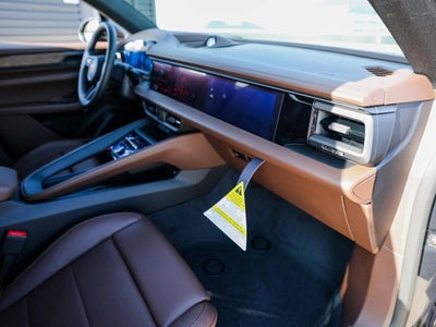 2025 Porsche Macan 4 Electric