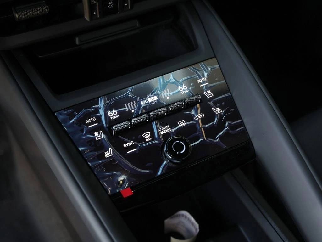 2025 Porsche Macan 4 Electric