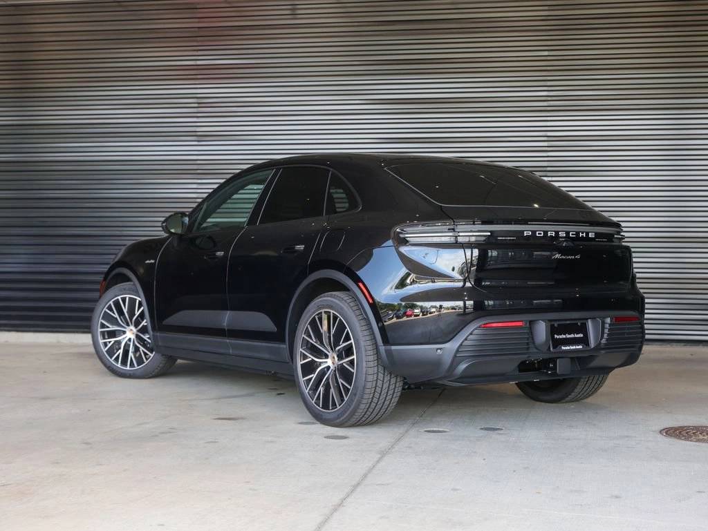 2025 Porsche Macan 4 Electric