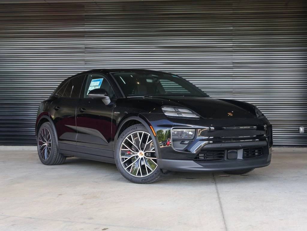 2025 Porsche Macan 4 Electric