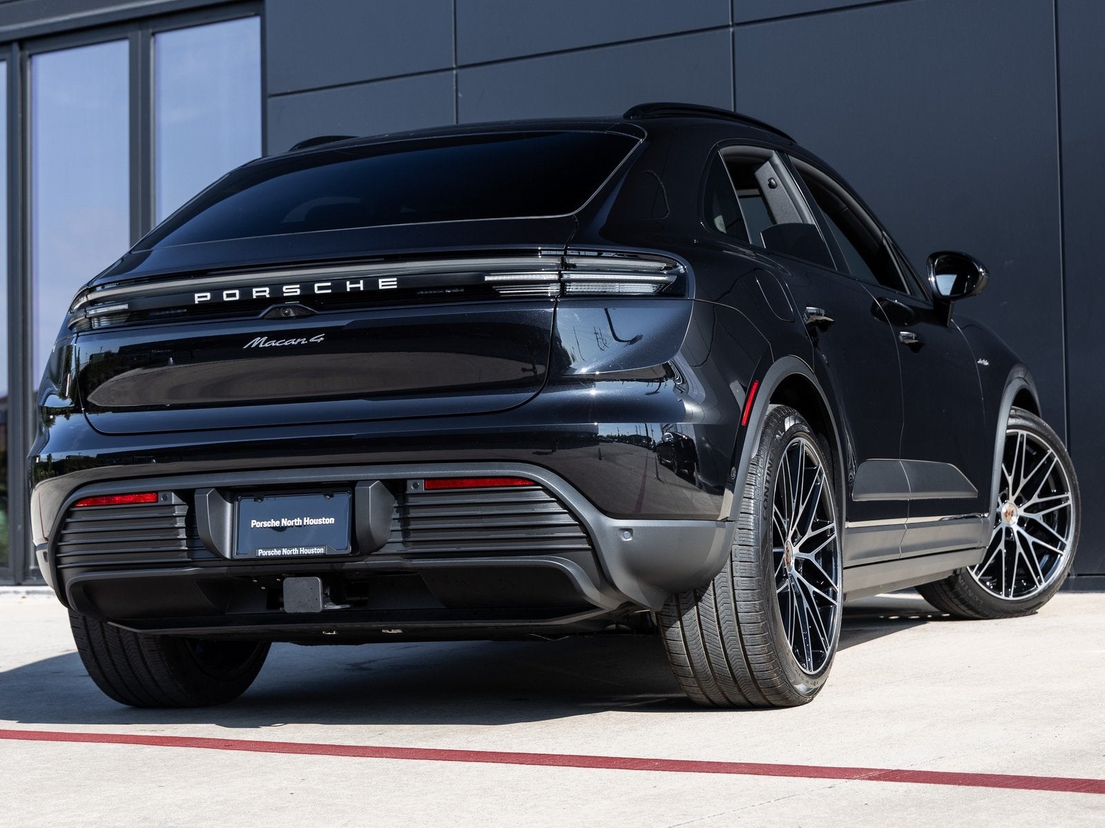 2025 Porsche Macan Electric Macan 4 Electric