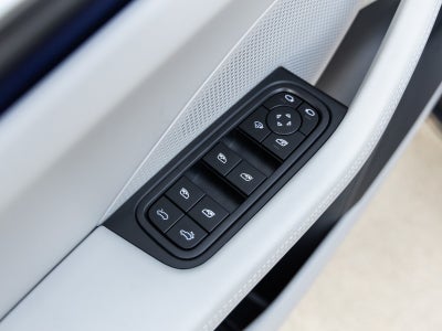 2025 Porsche Macan Electric Macan 4 Electric